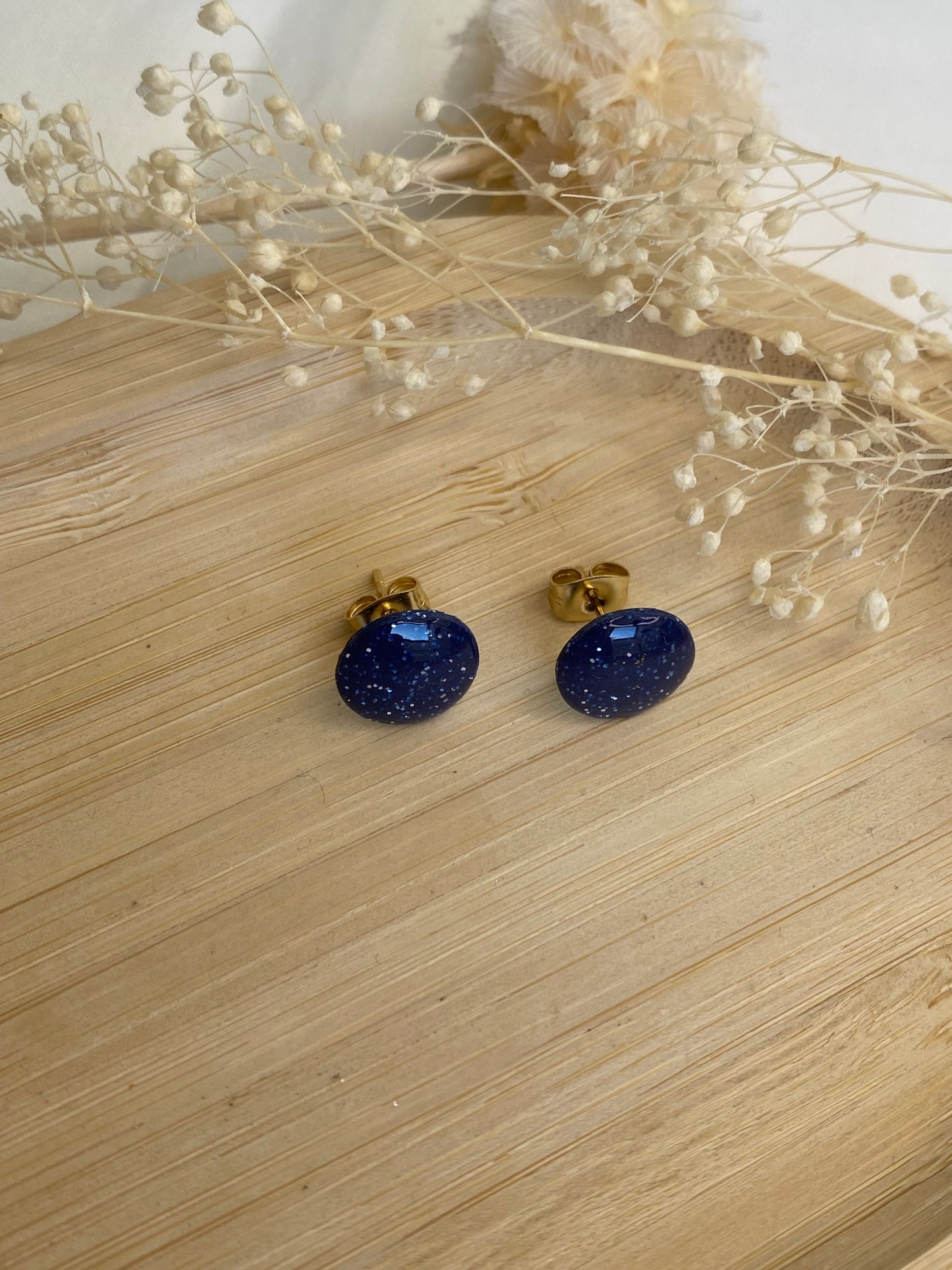 Puces d'oreilles rondes paillettes marine