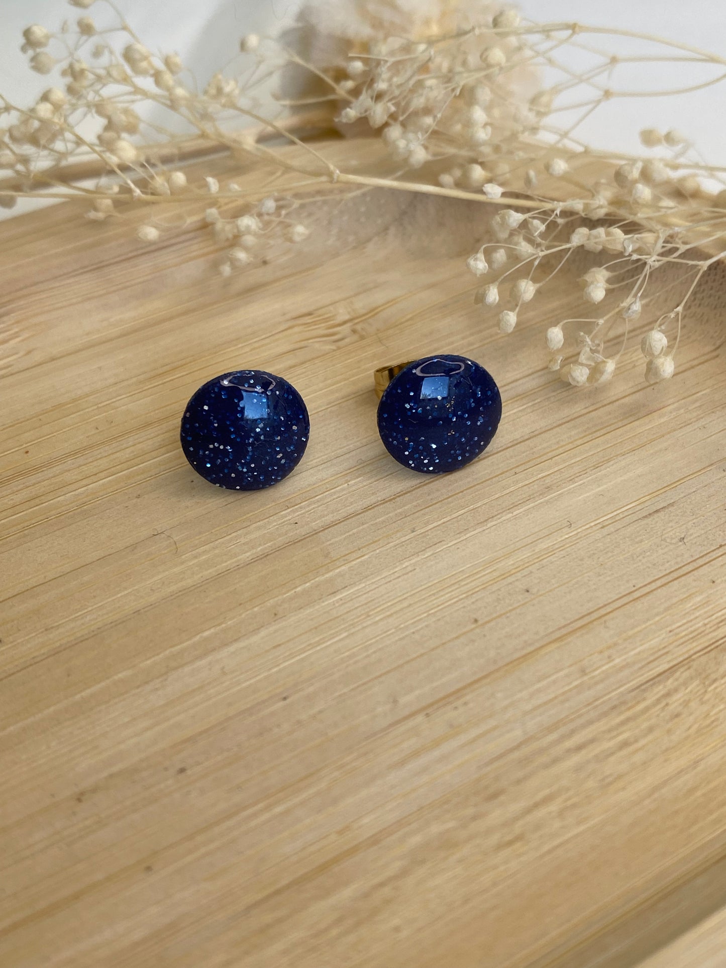 Puces d'oreilles rondes paillettes marine