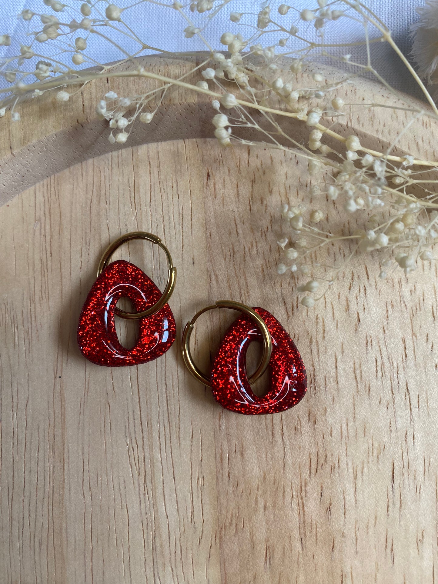 Pampilles triangle 20mm paillettes rouge