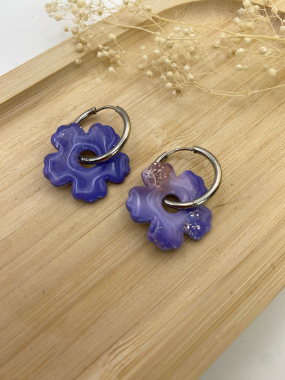 Pampilles fleurs 25mm melange violet argent