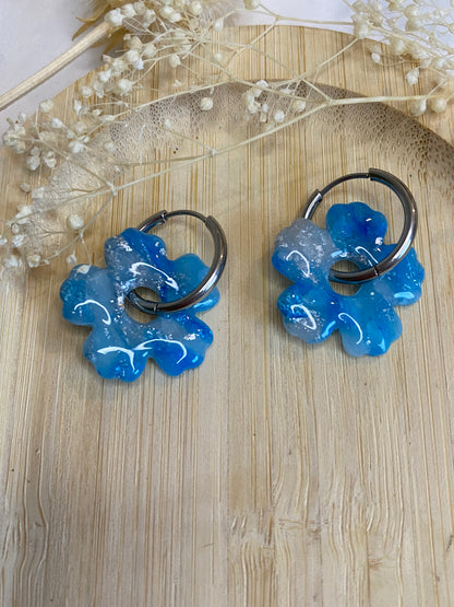 Pampilles fleurs 25mm marbré bleu argent