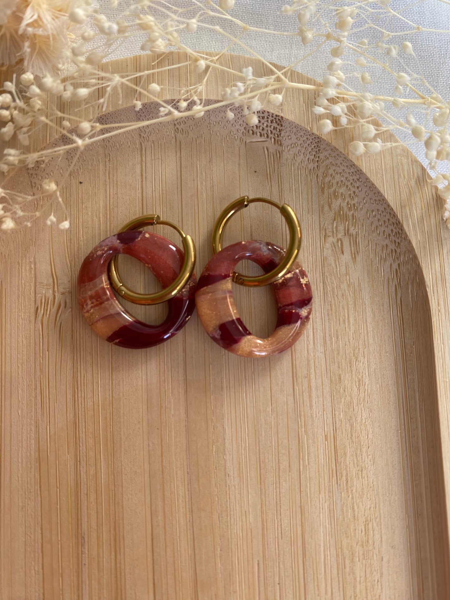 Pampilles rondes 20mm marbré bordeaux or